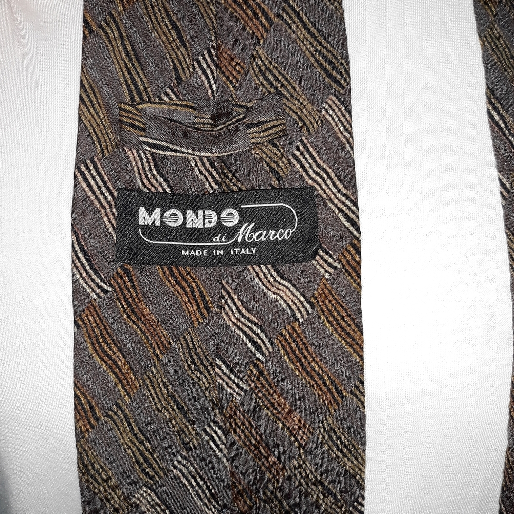 Mondo silk tie